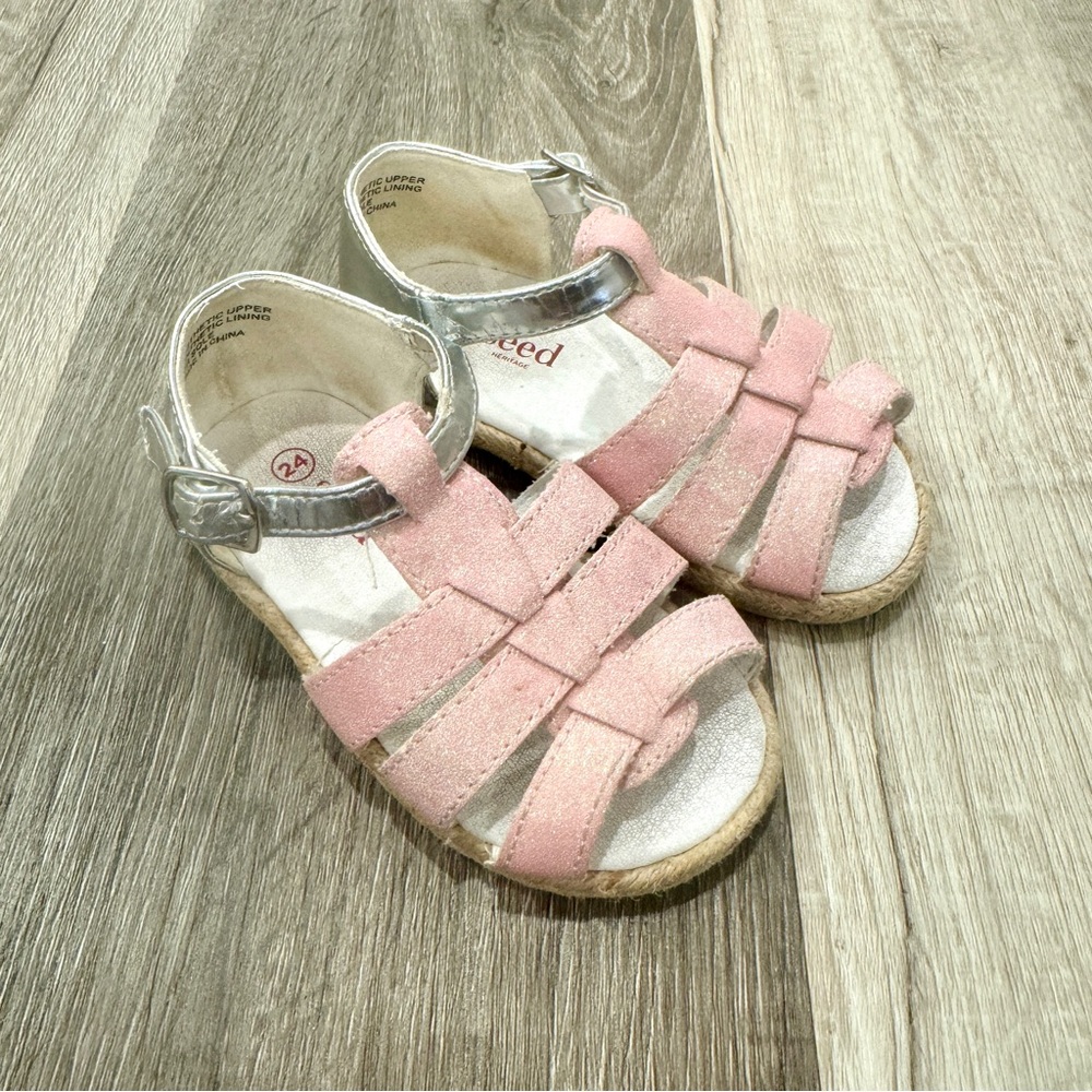 Seed Heritage Sparkly Pink Sandals Girls 24 US 7 Strappy